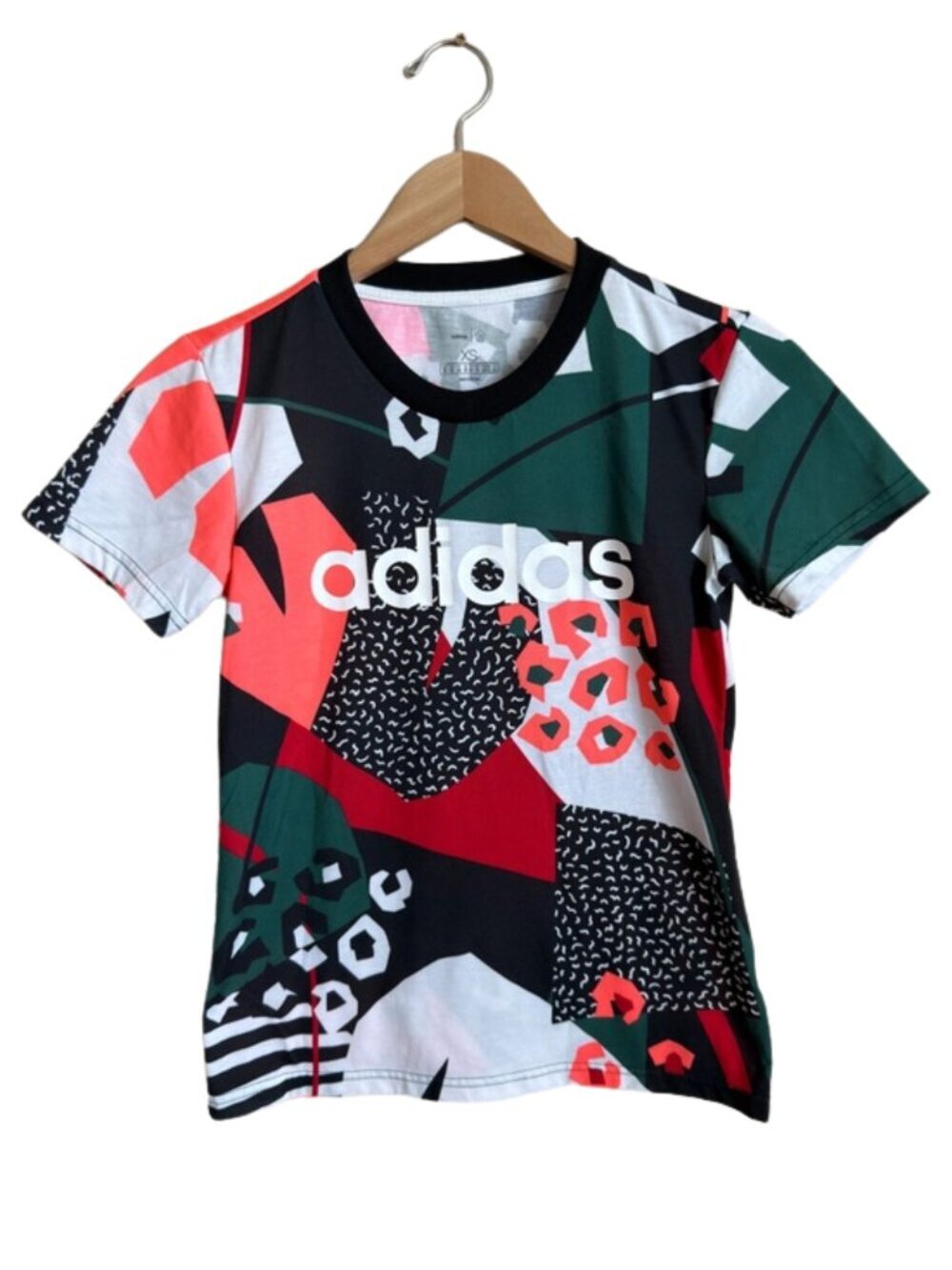 Adidas FARM Rio Graphic Tee XS Multicolor Abstract Print Athletic Shirt Top - Picture 1 of 11